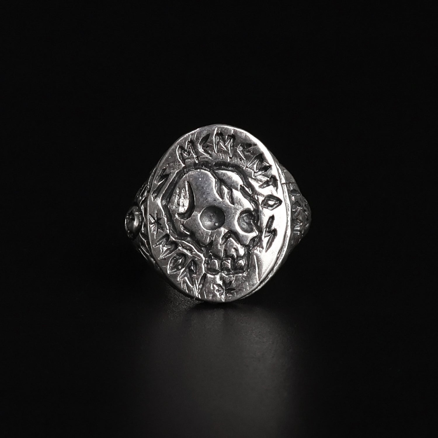 Memento Mori Silver-Plated Ring