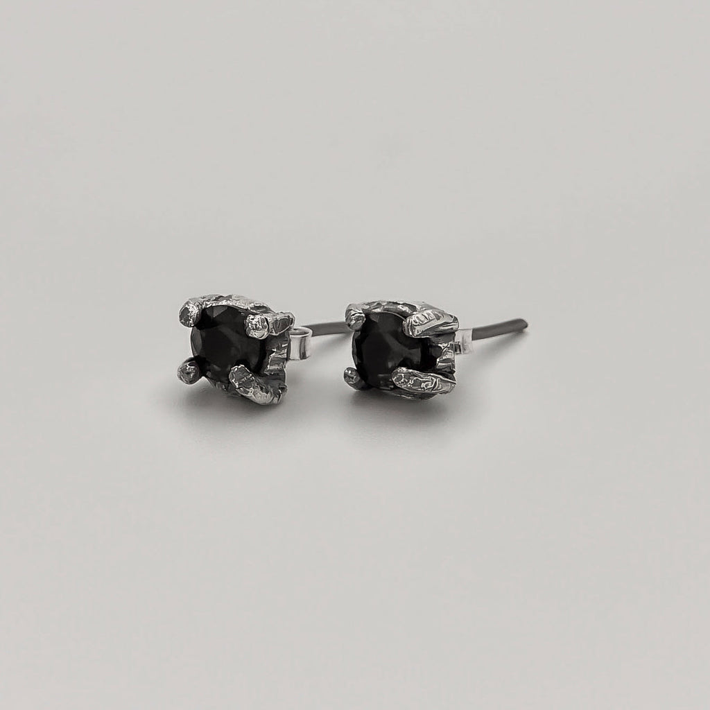 Affection Onyx Earring