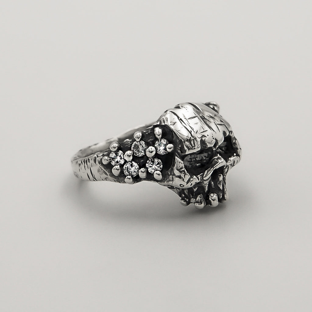 Grave Skull Zirconia Ring