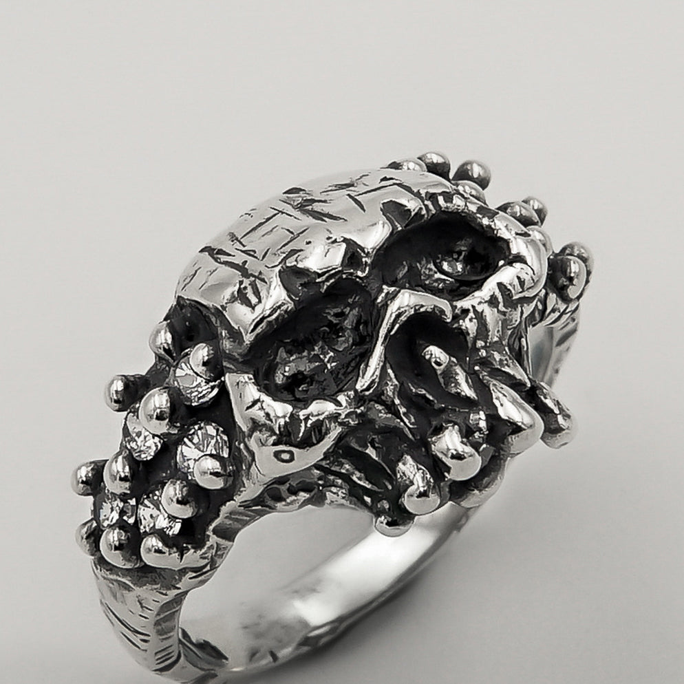 Grave Skull Zirconia Ring