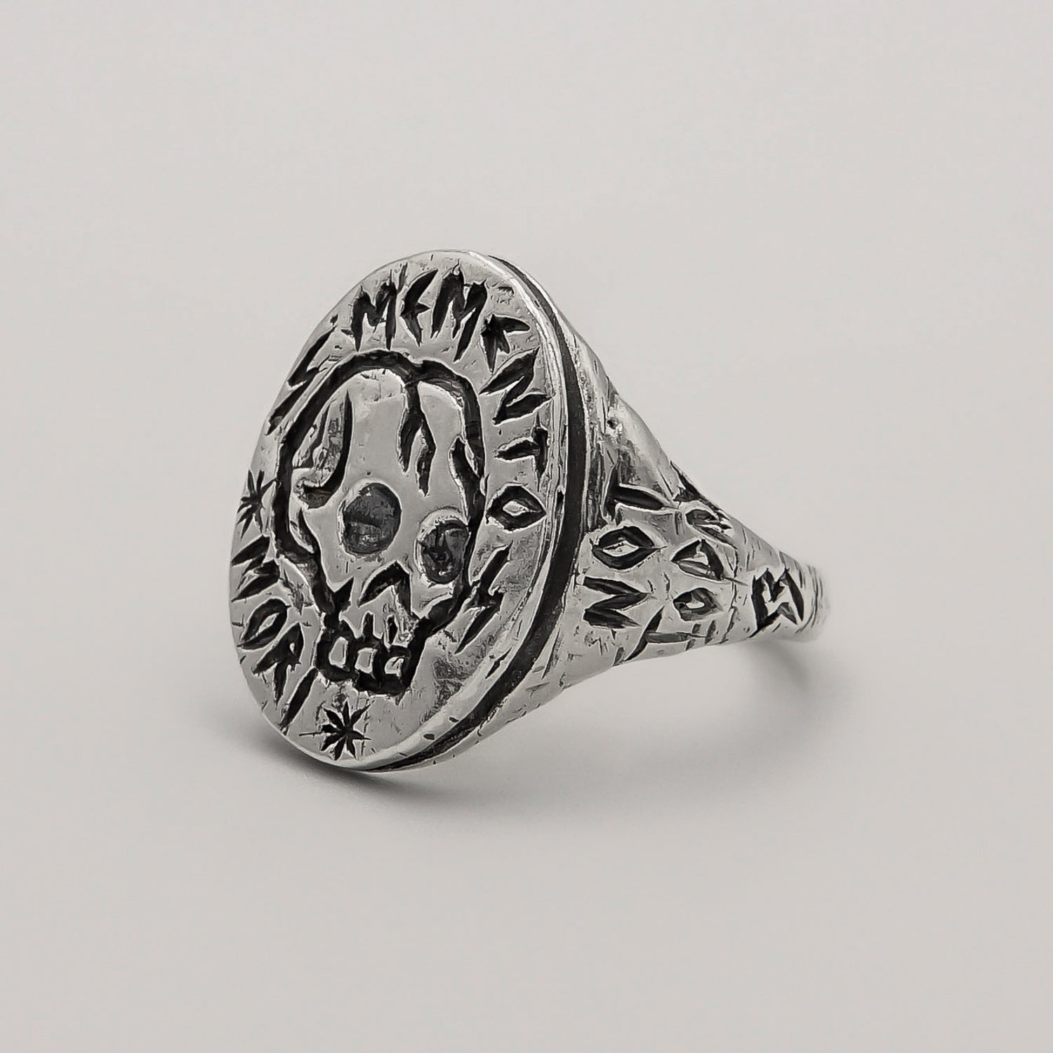 Memento Mori Ring