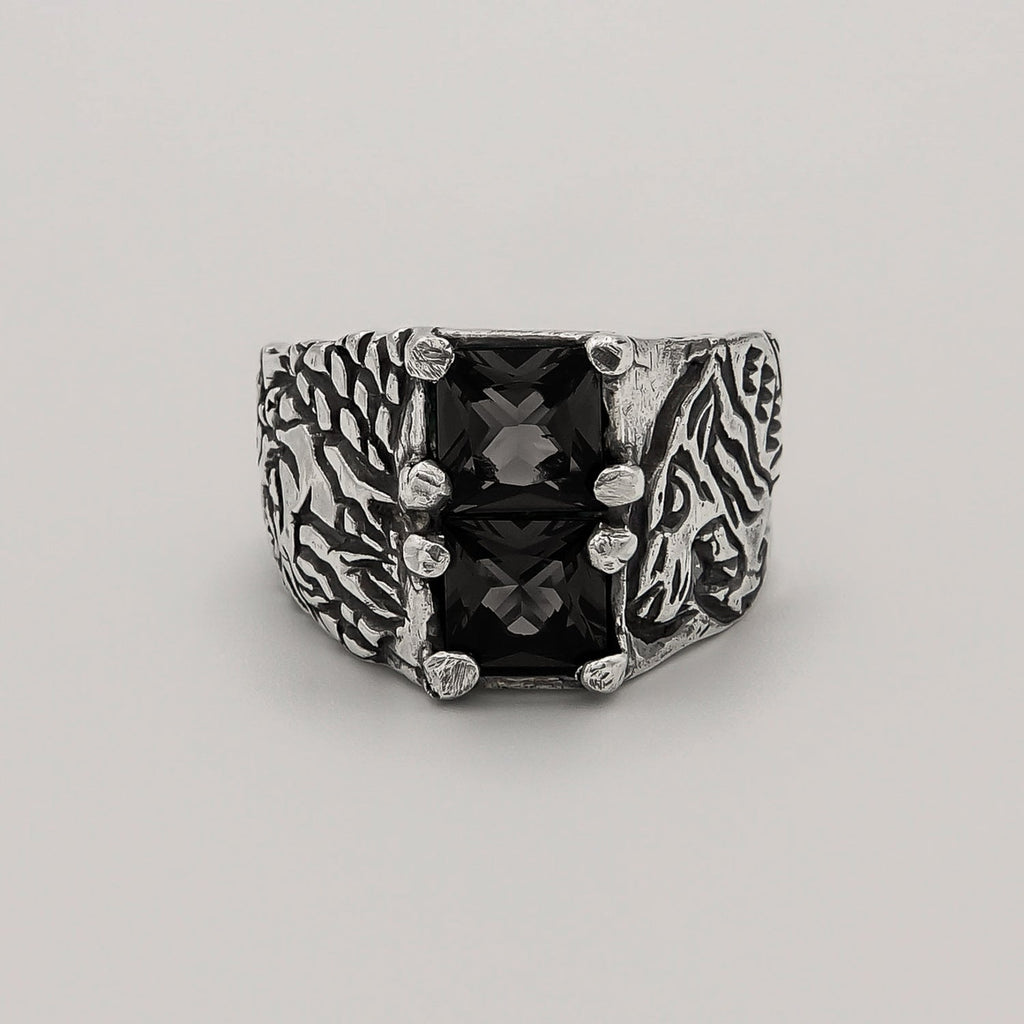 Orient Onyx Ring