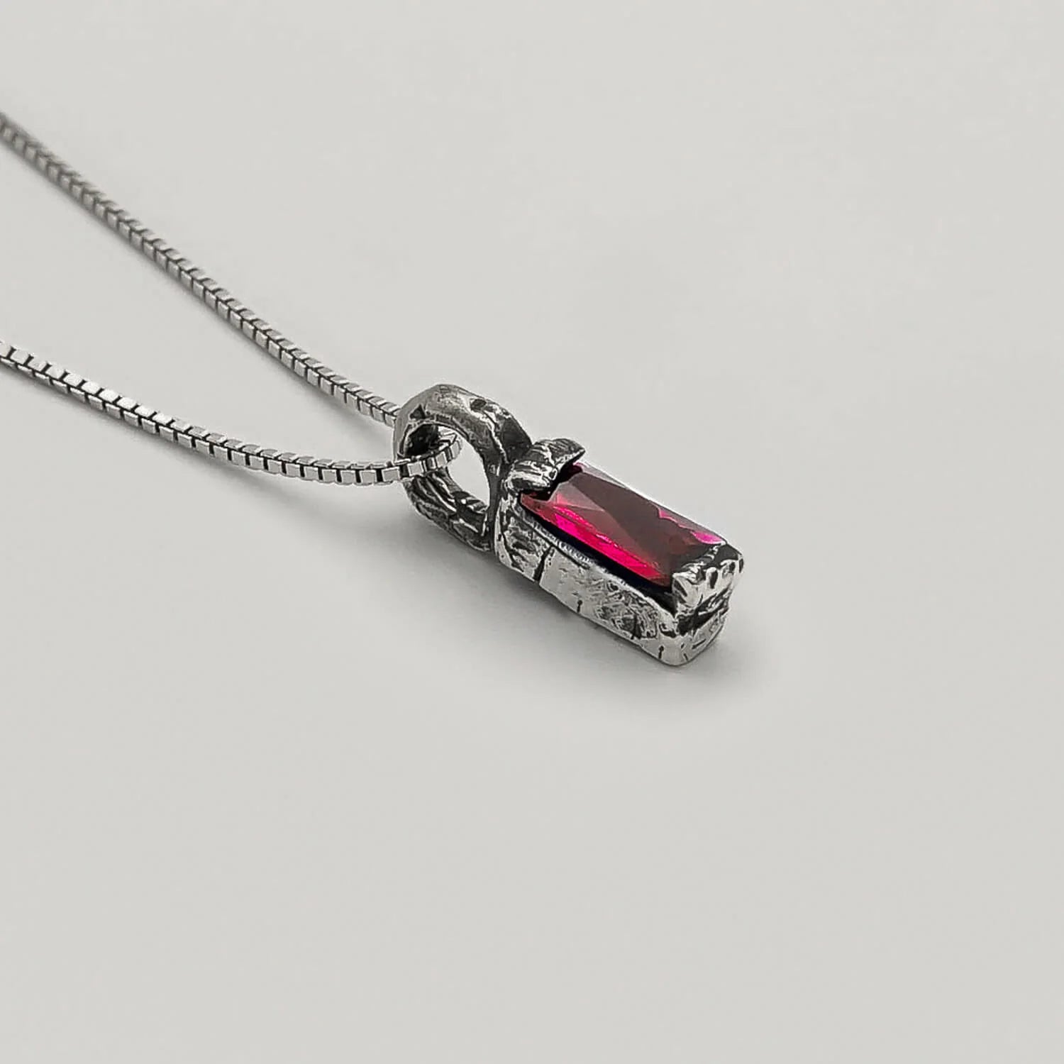 PENDANTS