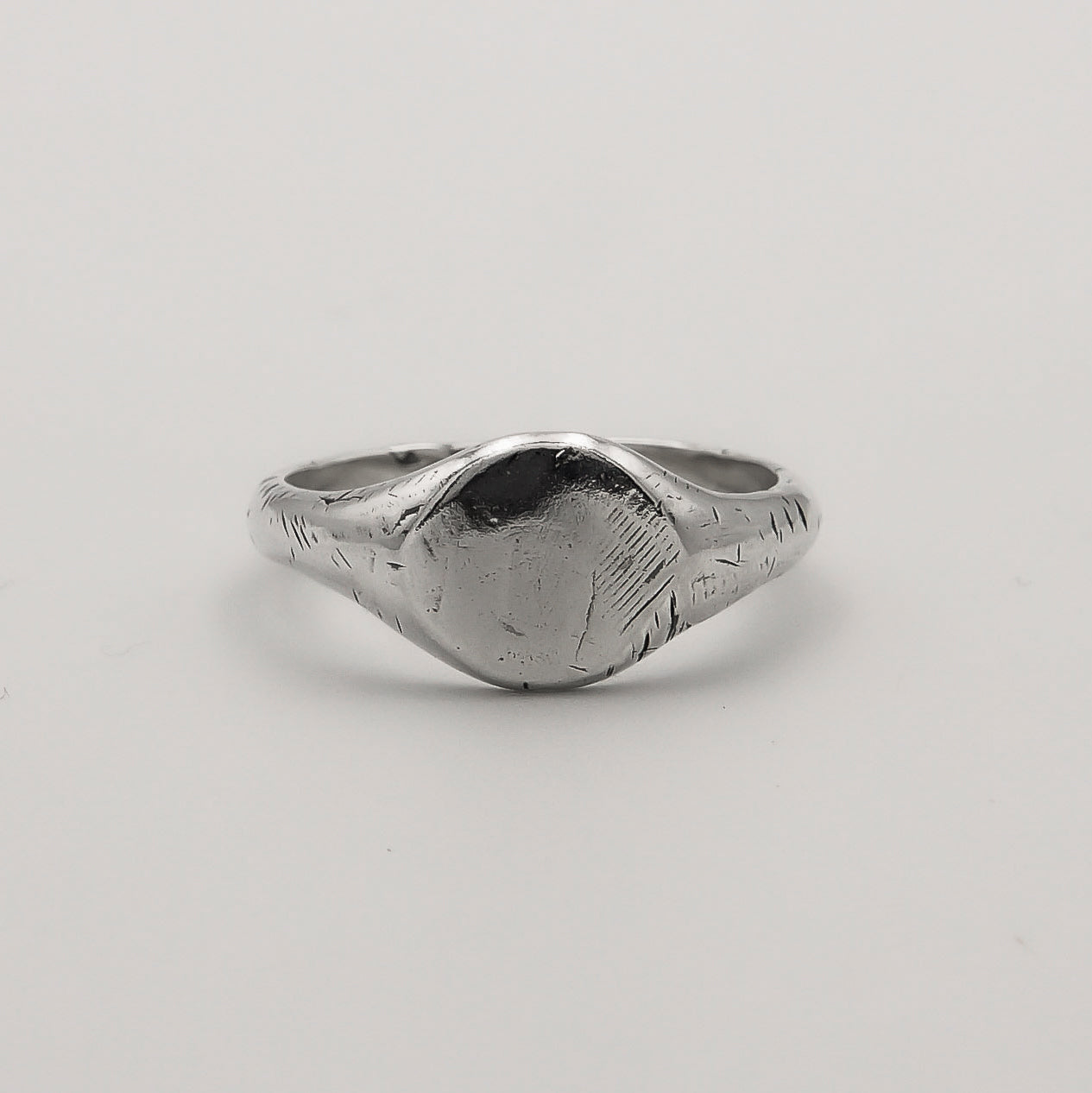 Round Ring