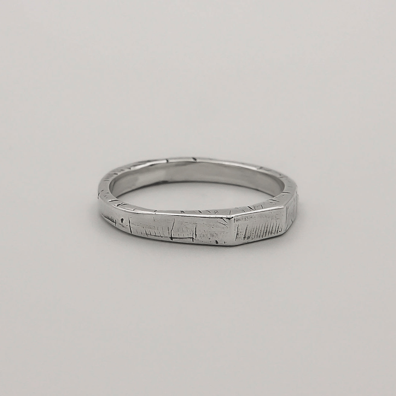 Slash Ring